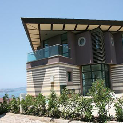 قصور غون يوزو